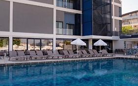 Square 4*